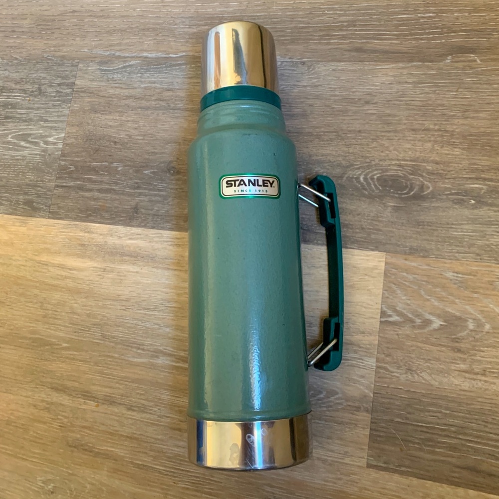 Stanley Green 1 Liter Insulated Thermos